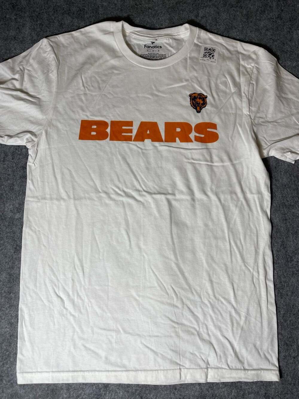 Men's Chicago Bears White 'Bears' T-Shirt